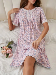 Romantic Sleepwear - Women's Elegant French Pink Floral Sleepwear - Short-sleeved Sleepwear with Romantic Lace Trim and Ruffled
