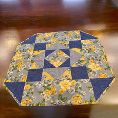 Table Topper, Hexie